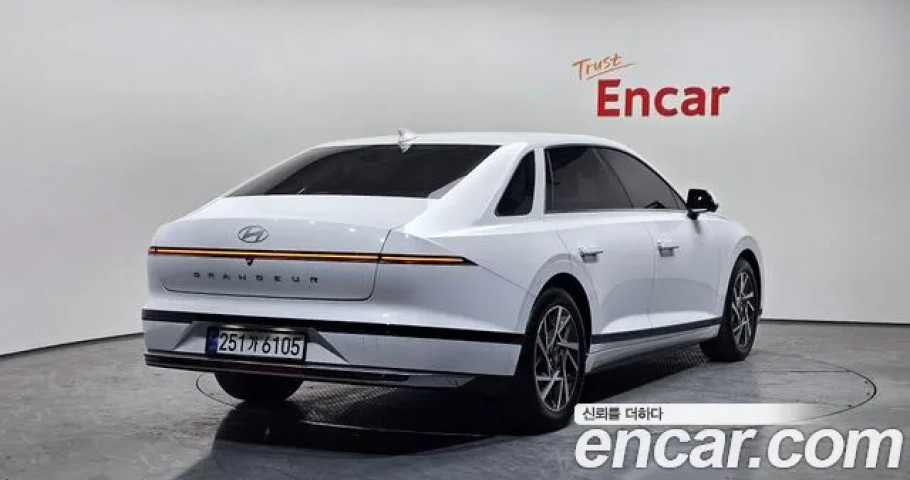 Hyundai Grandeur 