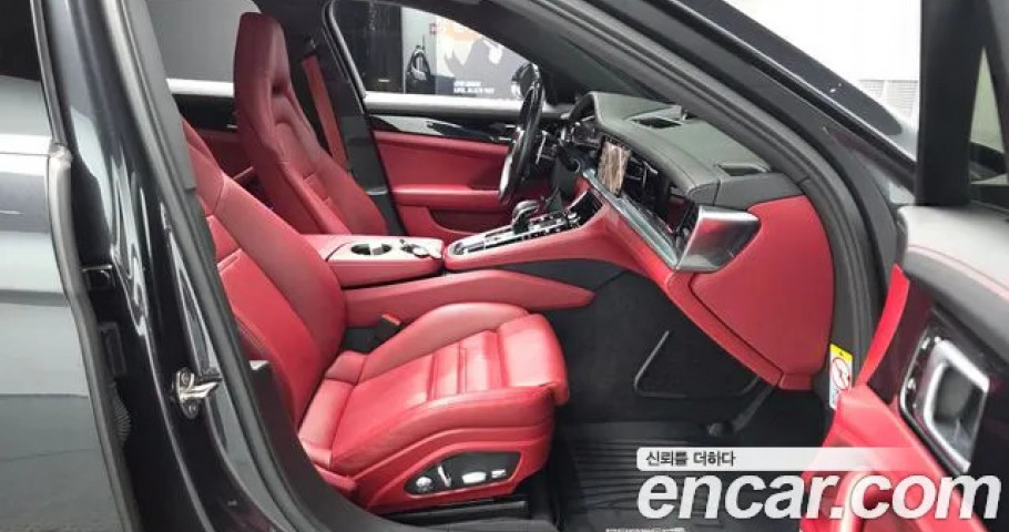 Porsche Panamera 