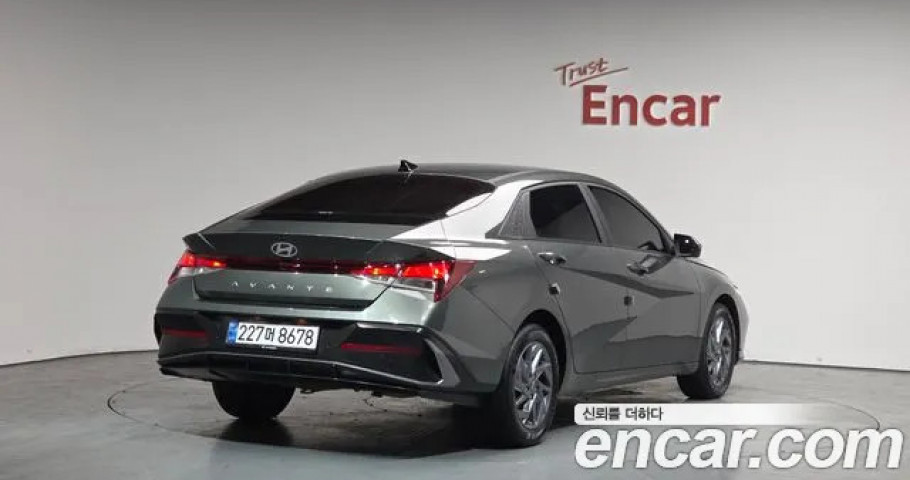 Hyundai Avante (Elantra) 