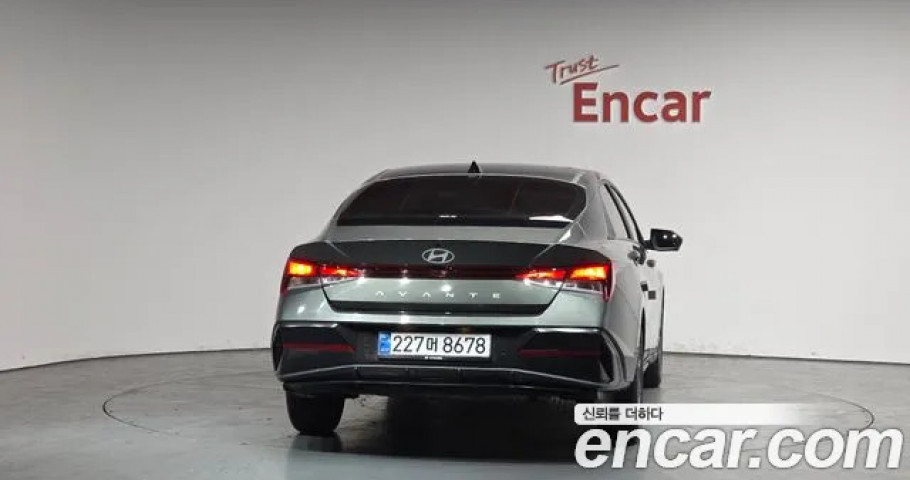 Hyundai Avante (Elantra) 