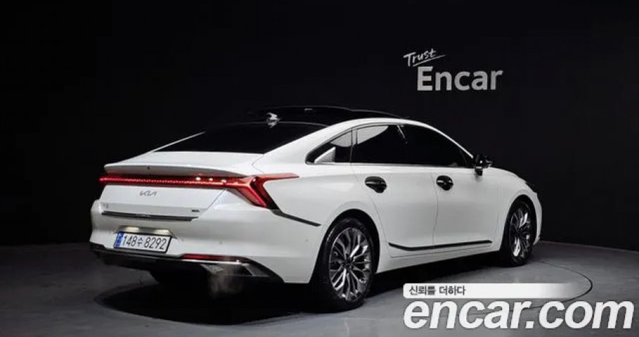 Kia K8 