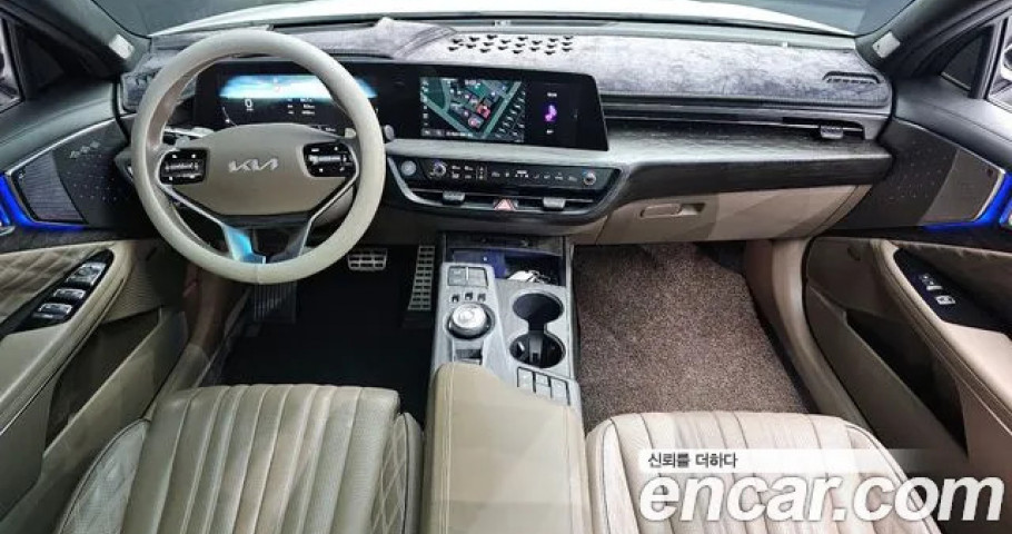 Kia K8 