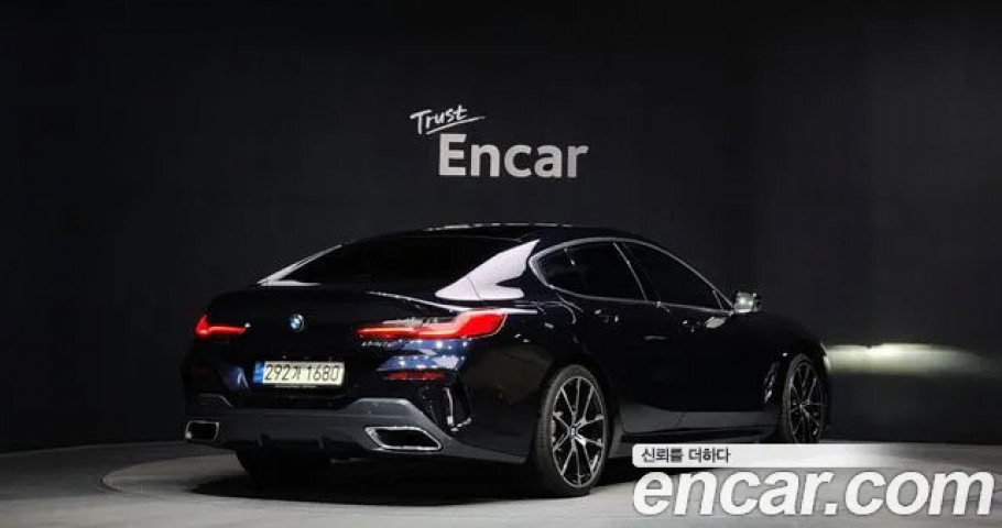 Bmw 8-Series 