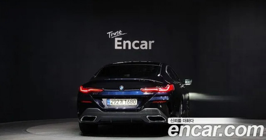 Bmw 8-Series 