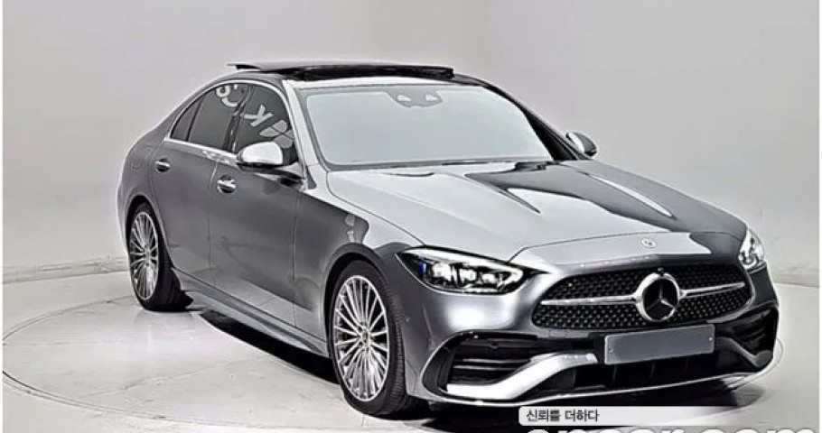 Mercedes-Benz C-Class 