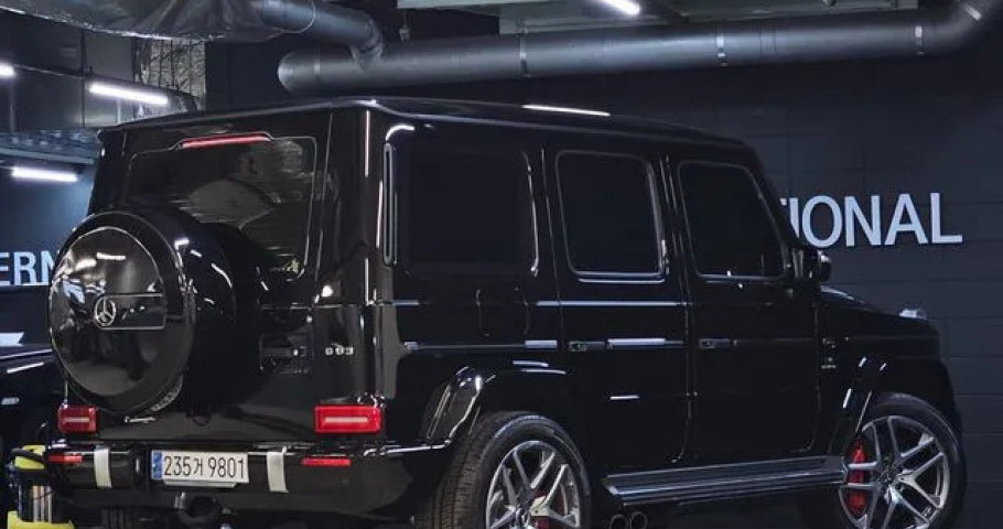 Mercedes-Benz G-Class 