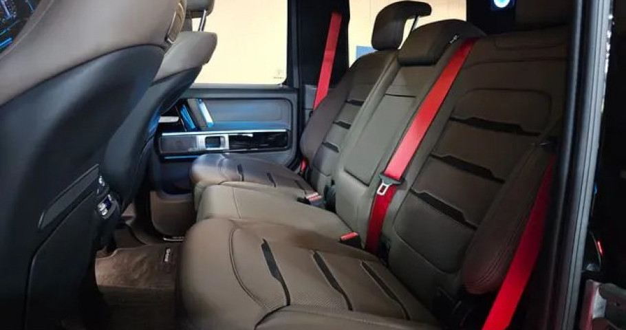 Mercedes-Benz G-Class 