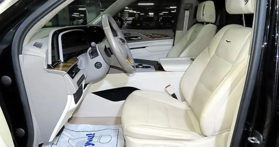 Cadillac Escalade 