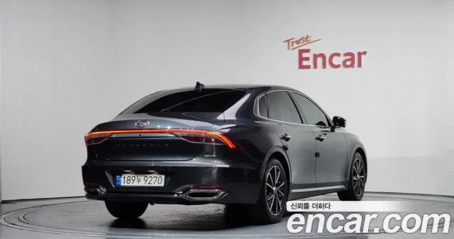Hyundai Grandeur 