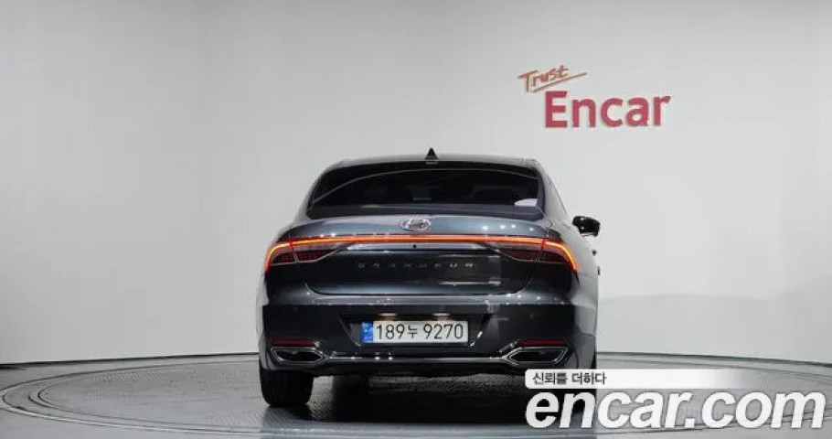 Hyundai Grandeur 
