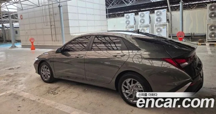 Hyundai Avante (Elantra) 