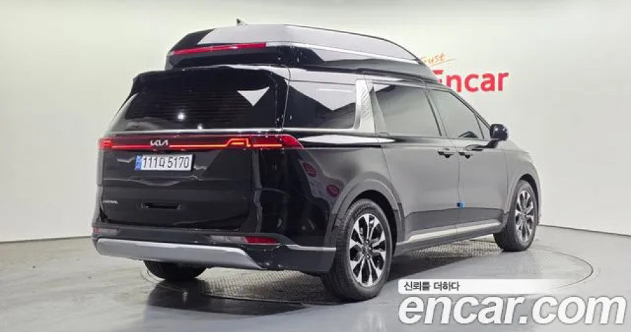 Kia Carnival 