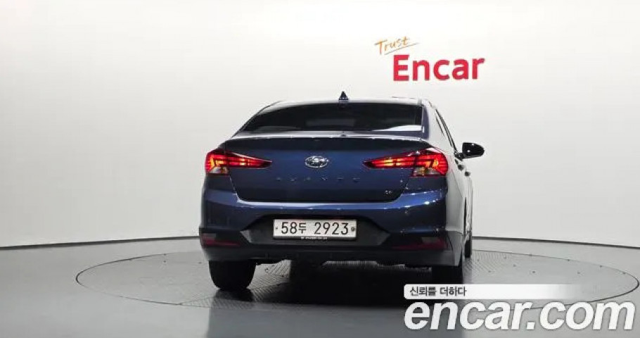 Hyundai Avante (Elantra) 