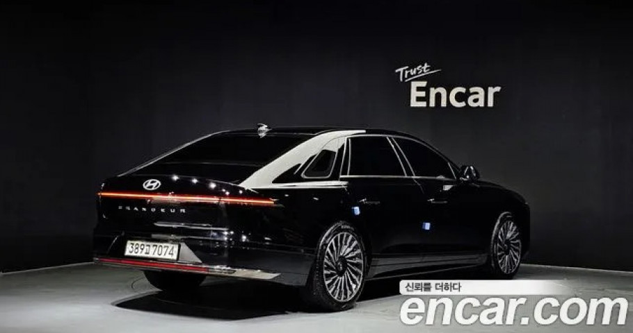 Hyundai Grandeur 