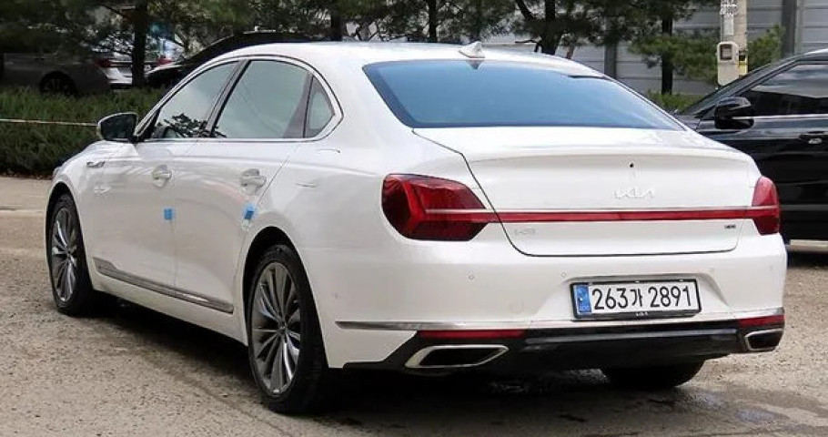 Kia K9 