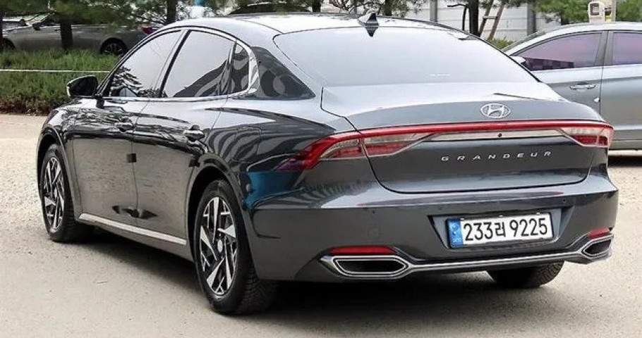 Hyundai Grandeur 