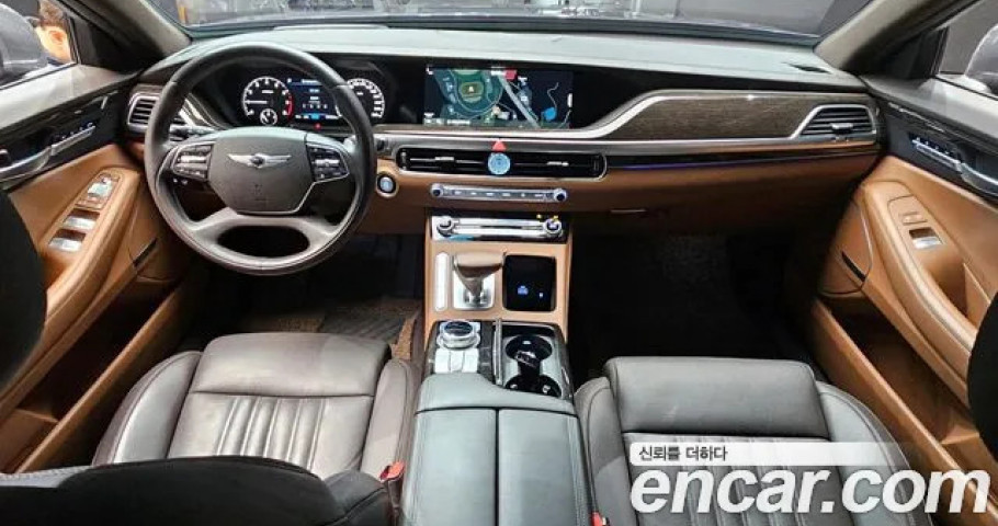 Genesis G90 