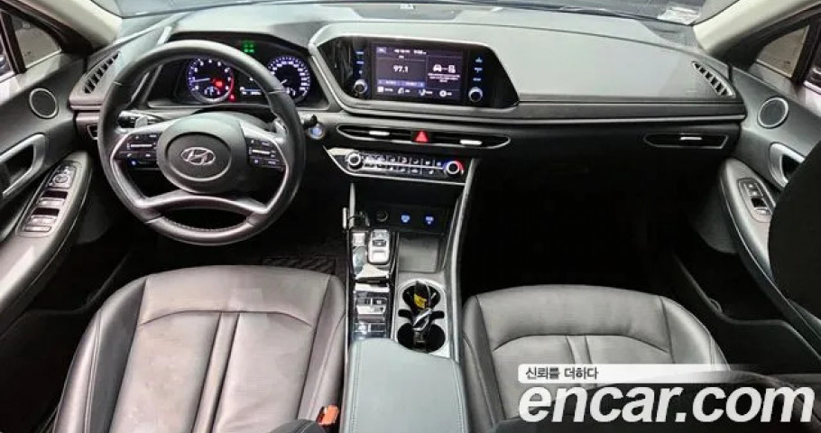 Hyundai Sonata 