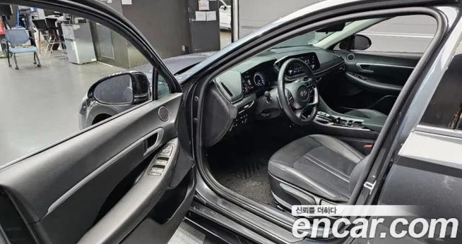 Hyundai Sonata 