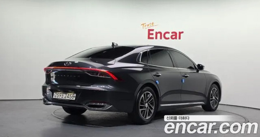 Hyundai Grandeur 
