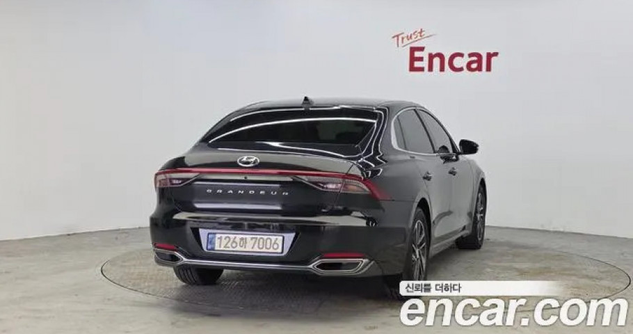 Hyundai Grandeur 