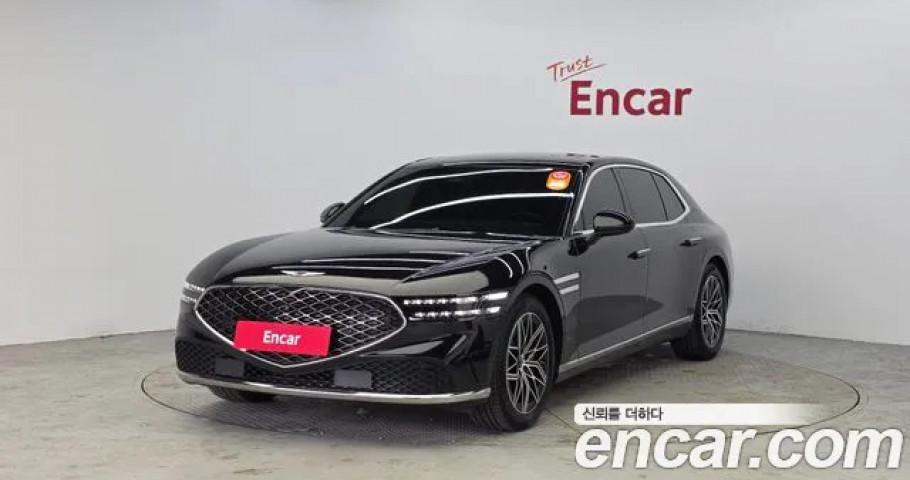 Genesis G90 