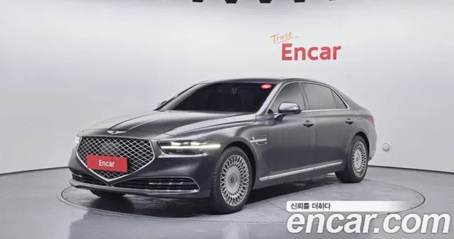 Genesis G90 