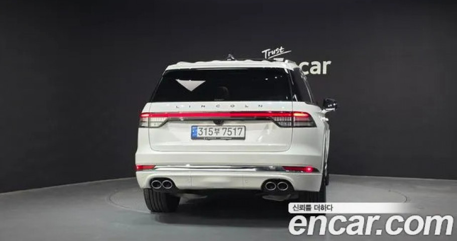 Lincoln Aviator 