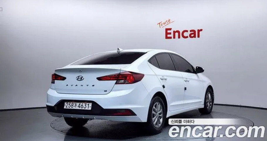 Hyundai Avante (Elantra) 
