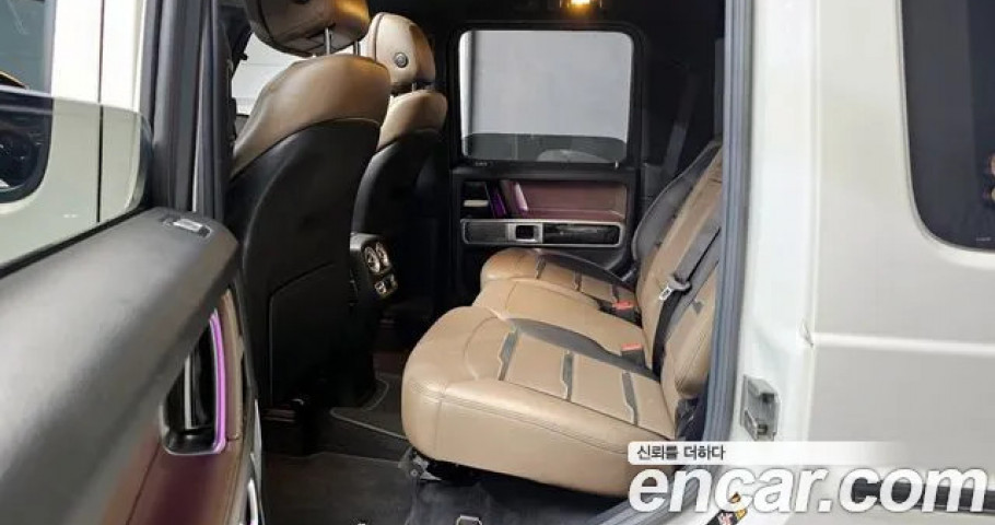 Mercedes-Benz G-Class 