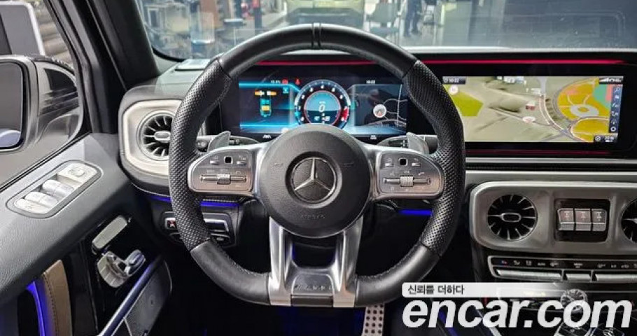 Mercedes-Benz G-Class 