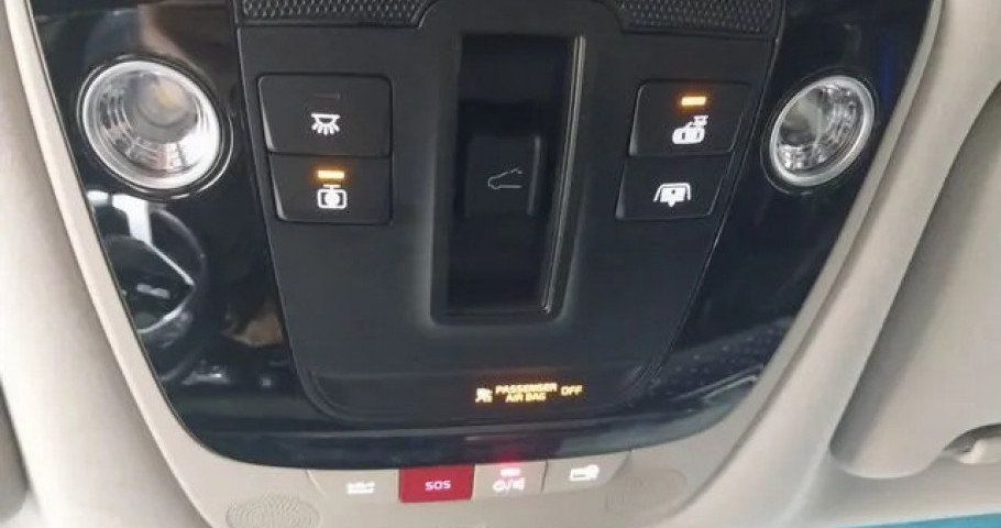 Kia K8 