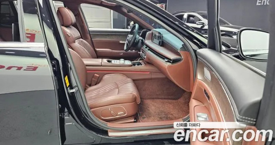 Genesis G90 