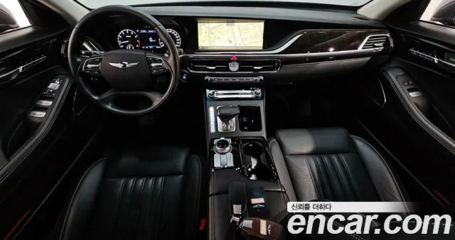 Genesis G90 