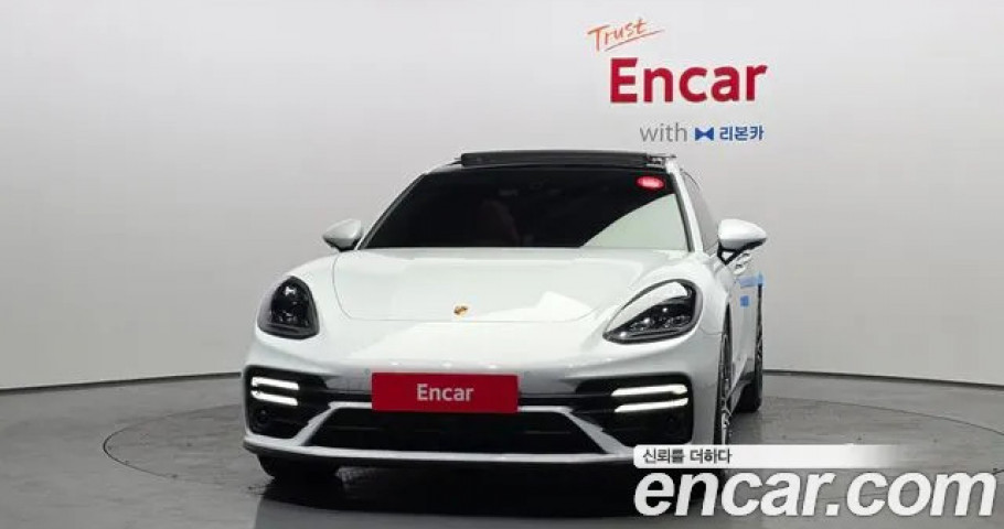 Porsche Panamera 