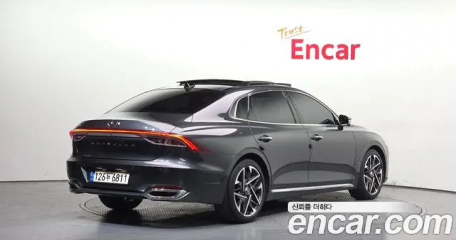 Hyundai Grandeur 