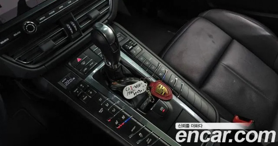 Porsche Macan 