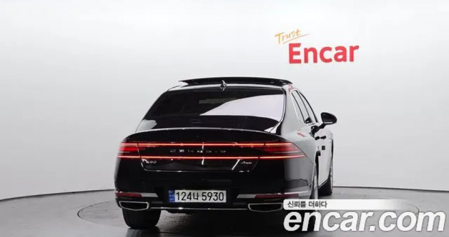 Genesis G90 