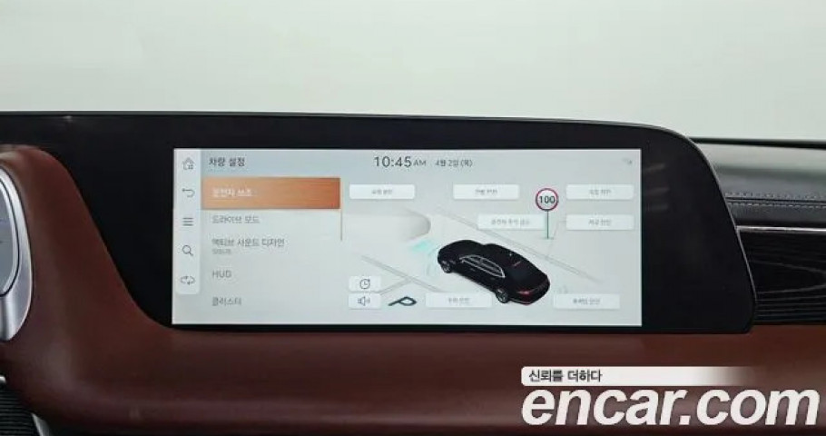 Genesis G90 