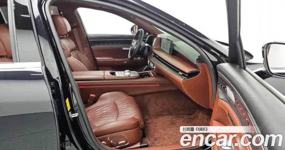 Genesis G90 