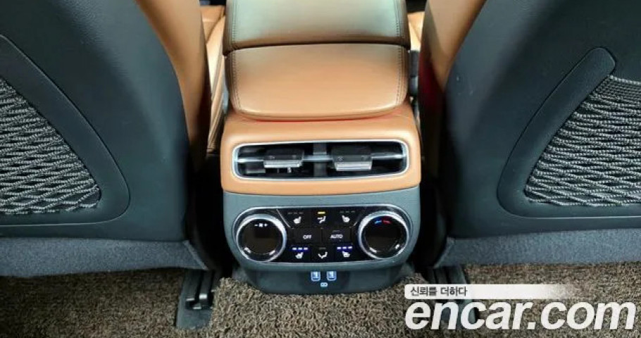 Genesis Gv70 