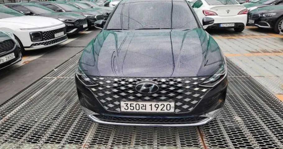 Hyundai Grandeur 
