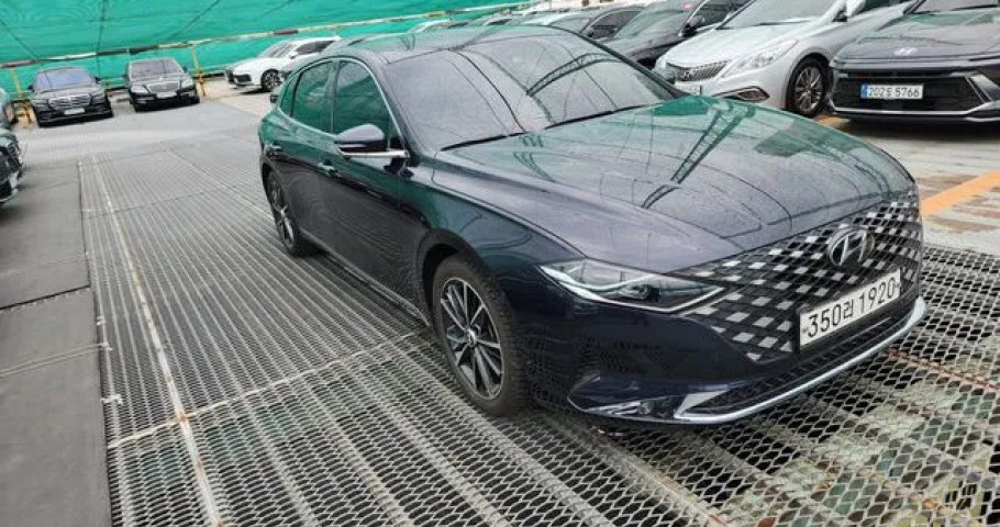 Hyundai Grandeur 