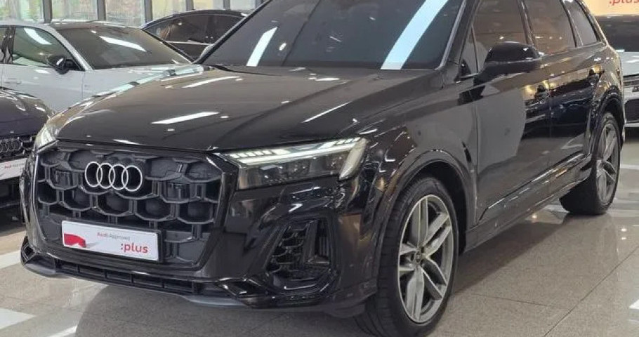 Audi Q7 