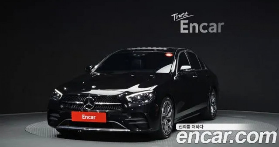 Mercedes-Benz E-Class 