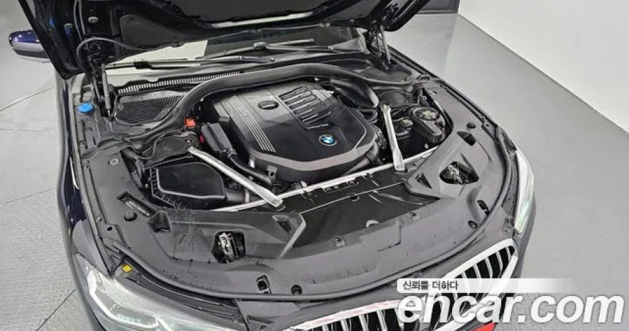 Bmw 8-Series 