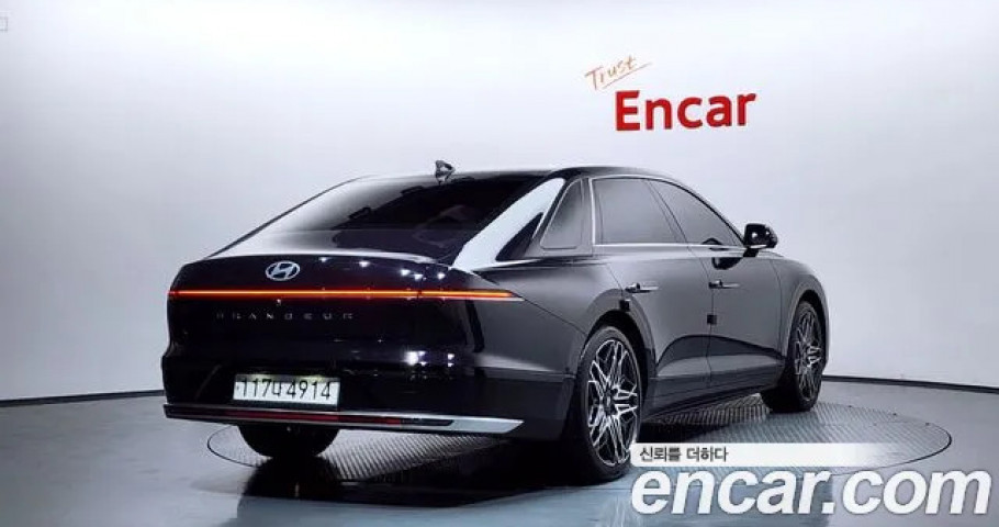 Hyundai Grandeur 