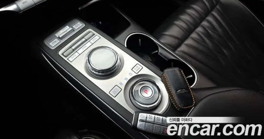 Genesis Gv70 