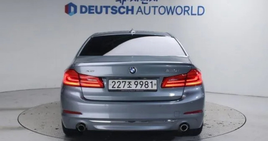 Bmw 5-Series 