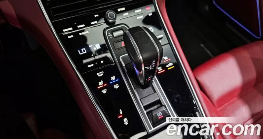Porsche Panamera 